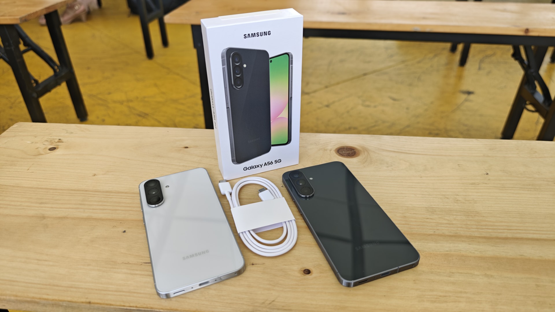 گوشی موبایل سامسونگ مدل Galaxy A56 با حافظه 128 گیگابایت و رم 8 گیگابایت دو سیم کارت