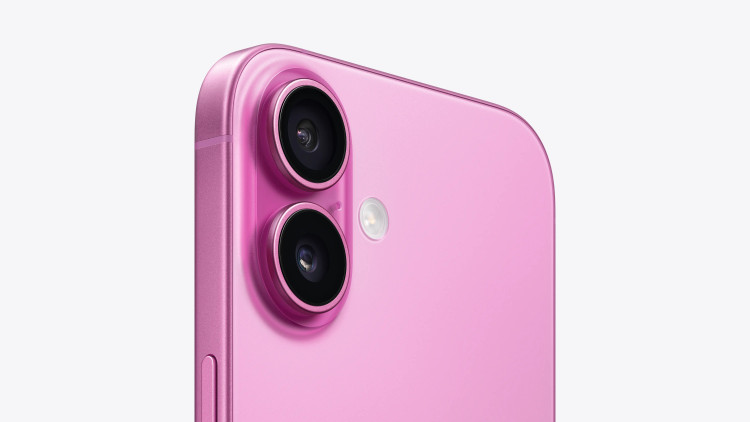 نمای نزدیک دوربین دوگانه iPhone 16 رنگ صورتی