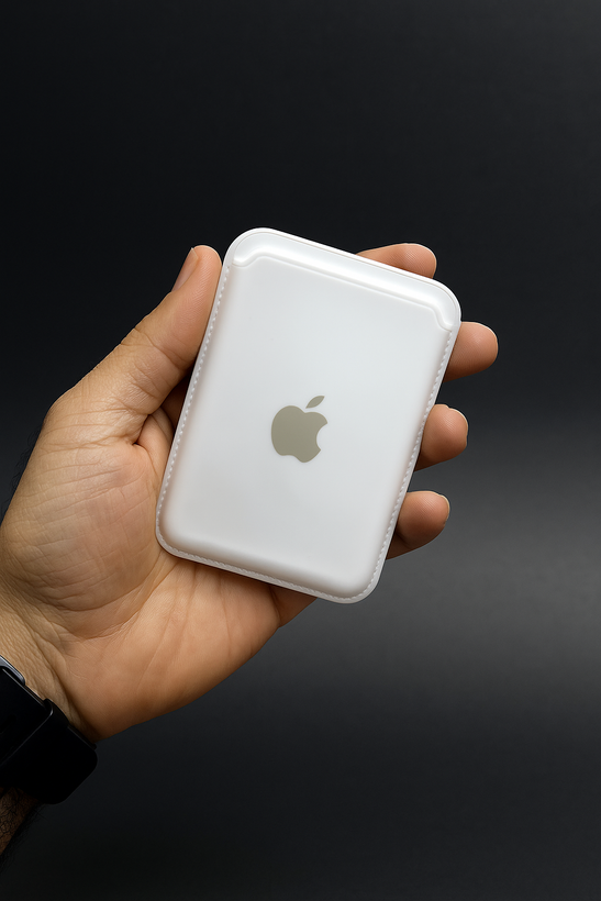 کیف کارت مغناطیسی سیلیکونی MagSafe برای آیفون رنگ سفید