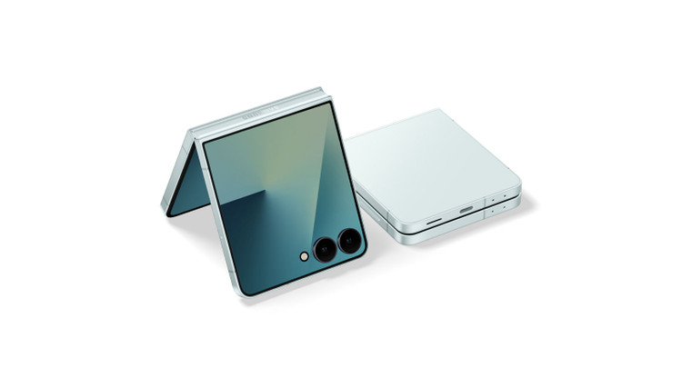 گوشی موبایل سامسونگ Galaxy Z Flip 7 با حافظه 512 گیگابایت و رم 12 گیگابایت - با گارانتی
