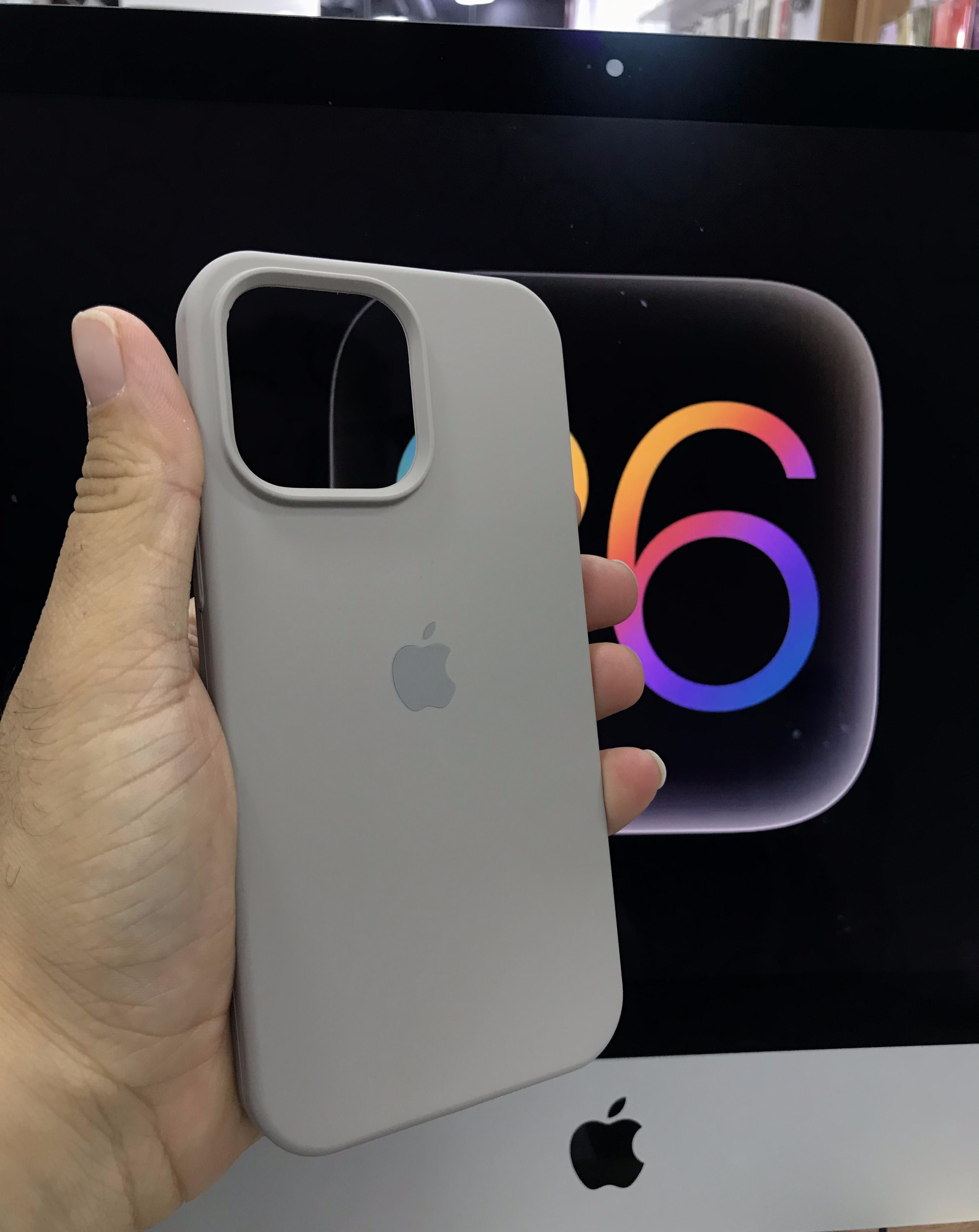 کاور سیلیکونی آیفون ۱۴ پرو مکس (Silicone Case for iPhone 14 Pro Max)