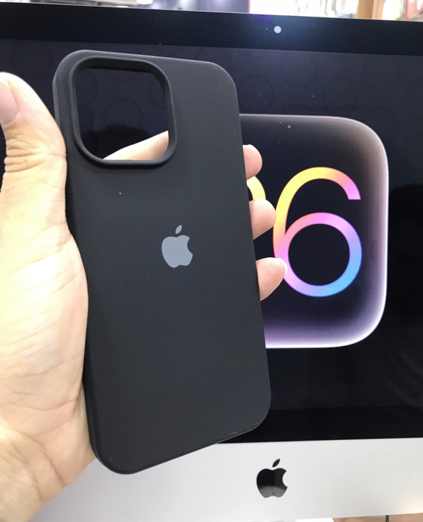 کاور سیلیکونی آیفون ۱۴ پرو مکس (Silicone Case for iPhone 14 Pro Max)