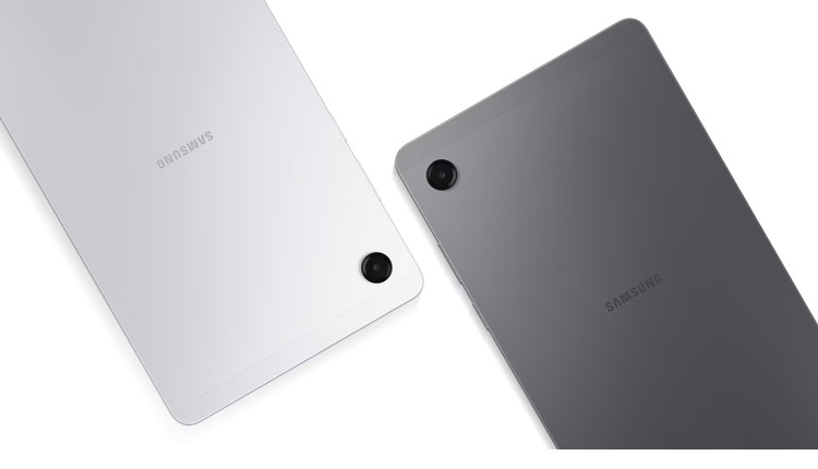نمای پشت تبلت Galaxy Tab A11 سامسونگ در رنگهای نقرهای و خاکستری