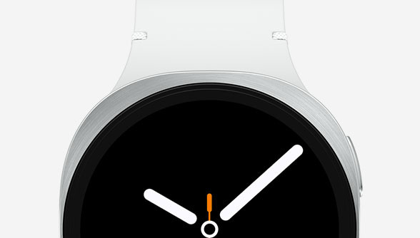 نمای نزدیک نمایشگر Galaxy Watch 8 44mm رنگ نقرهای