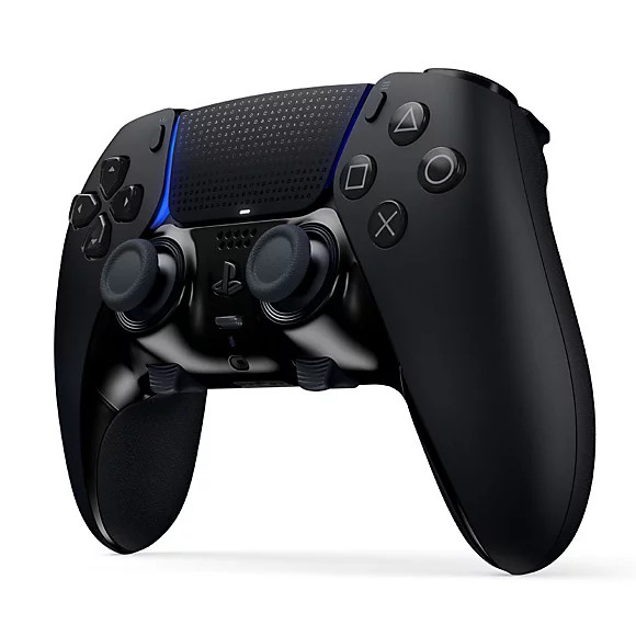 نمای زاویهدار دسته PS5 DualSense Edge Midnight Black با آنالوگها و کلیدهای حرفهای