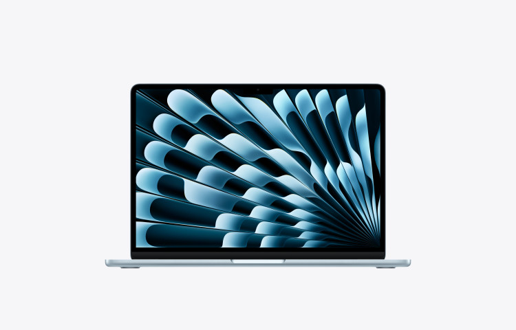 لپ تاپ ۱۳ اینچی اپل MacBook Air 2026 M5 مدل MDHK4 رنگ اسکای بلو نمای روبرو با نمایشگر Liquid Retina