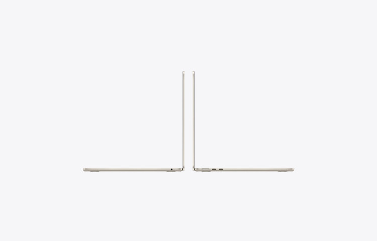 نمای باز شده MacBook Air 13 M5 مدل MDHC4 رنگ Starlight با طراحی باریک و بدنه آلومینیومی