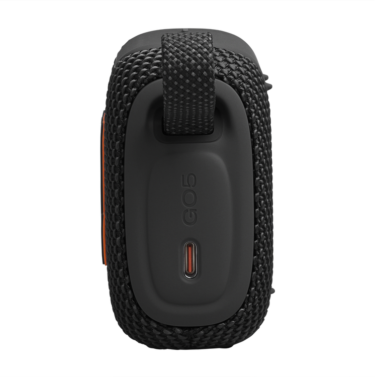 نمای پشت اسپیکر بلوتوثی JBL Go 5 و درگاه USB-C