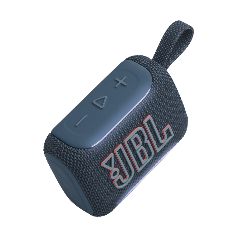 نمای زاویهدار اسپیکر JBL Go 5 رنگ آبی با بند حمل